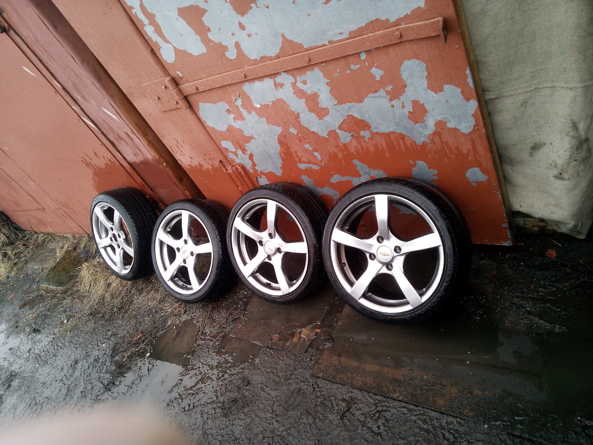 Лить диски 17. R16 4*114. R17 4x114.3. Диски r16 4x114 Lacetti. Литье 4 114.3 r17.