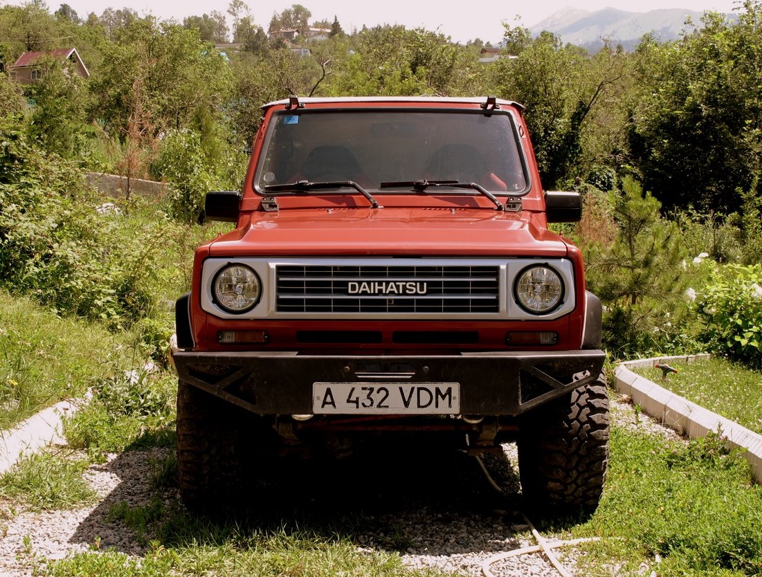 Daihatsu rocky фото