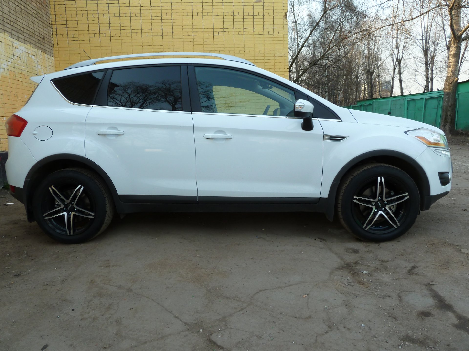 Диски — Ford Kuga (1G), 2 л, 2011 года | колёсные диски | DRIVE2