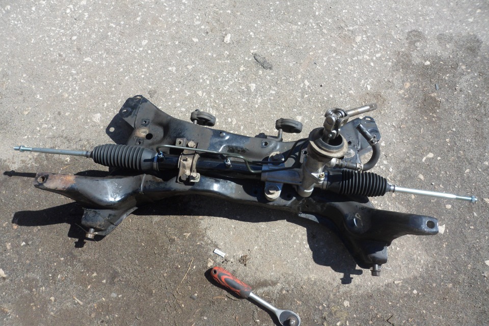 как и у свех Lancer потекла рулевая рейка при 164 т/км — Mitsubishi ...