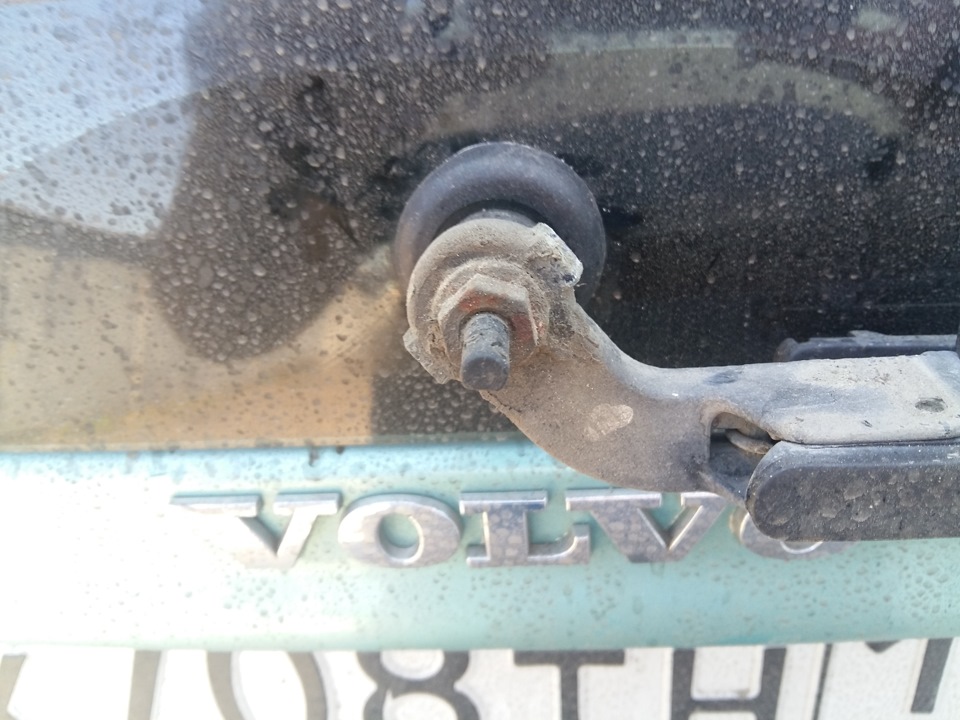 Фото в бортжурнале Volvo V70 R (2G)