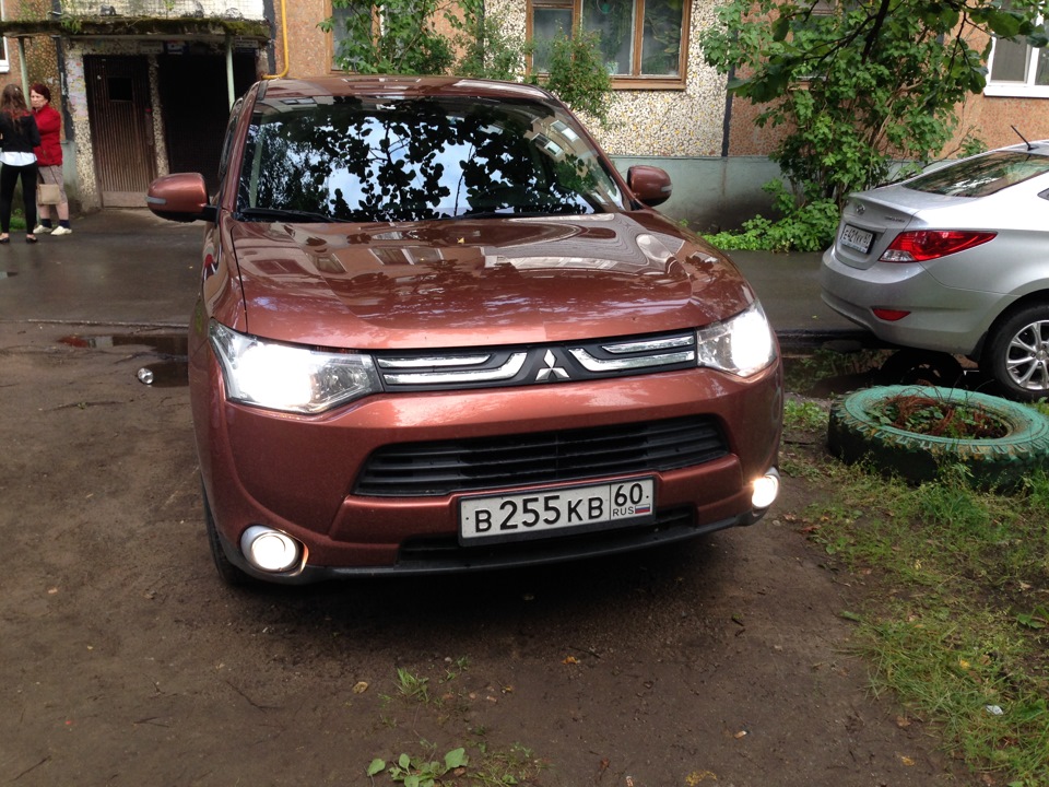 Наконец-то ПТФ — Mitsubishi Outlander (3G), 2 л, 2013 года | аксессуары ...