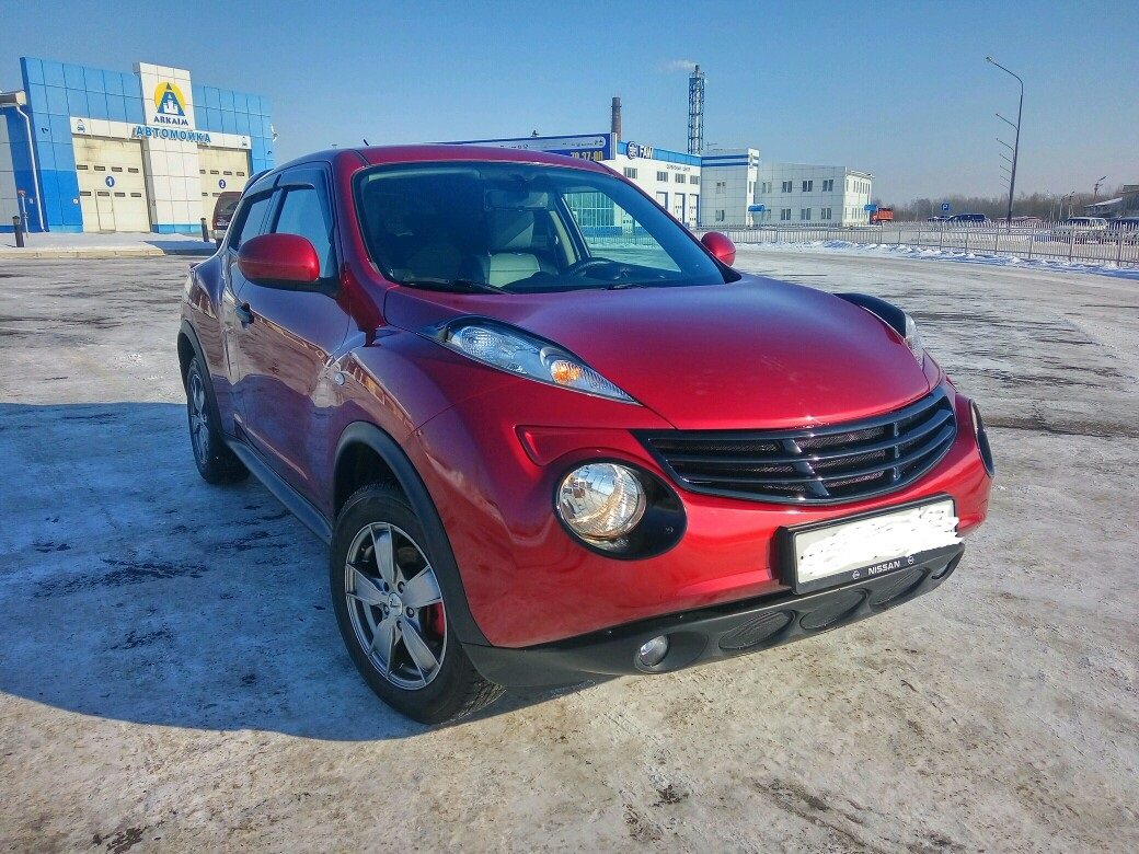 Ниссан жук замена. Nissan Juke KENSTYLE. Nissan Juke решетка KENSTYLE. Nissan Juke KENSTYLE красный. Реснички на Nissan Juke 2013.