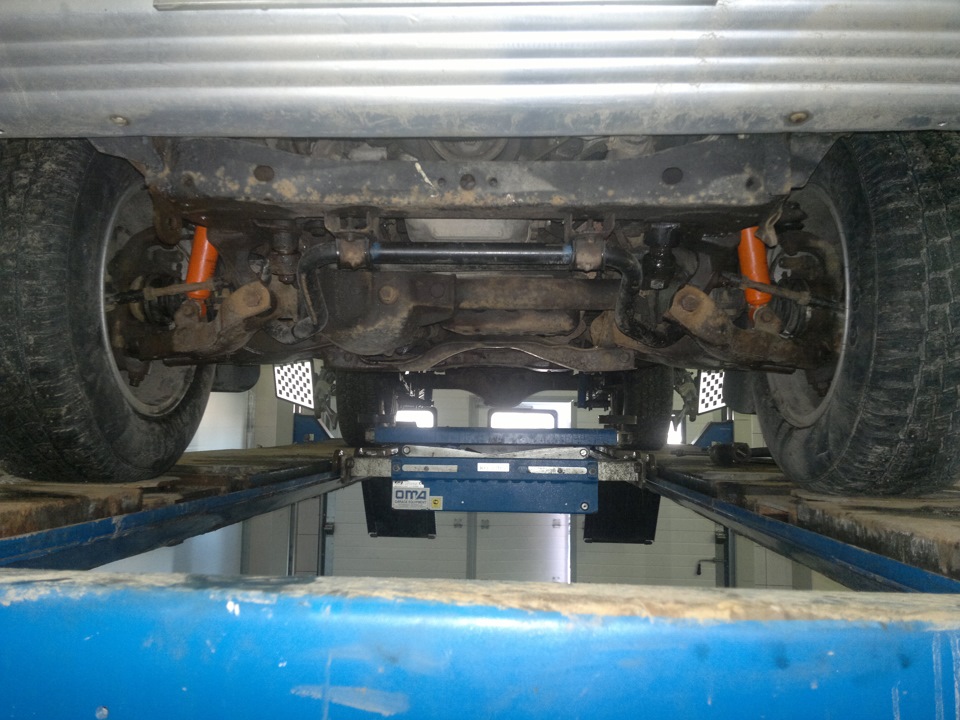 Модернизация передней подвески — Isuzu Trooper (2G), 2,6 л, 1991 года ...