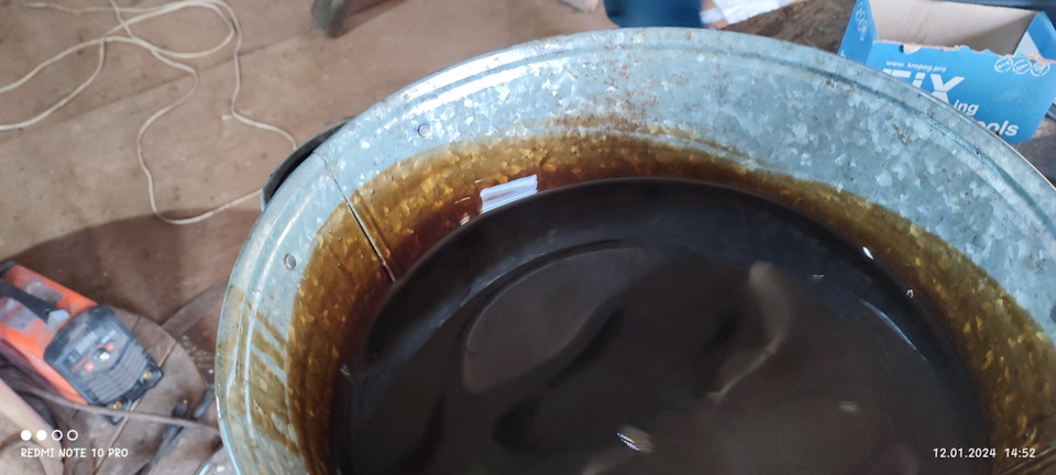 двигатель зил 130 заправочные емкости. масло моторное лукойл м-8 в. масло в задний мост газель. какое масло заливают в зил. масло индустриальное минеральное "и-20а" oilright.