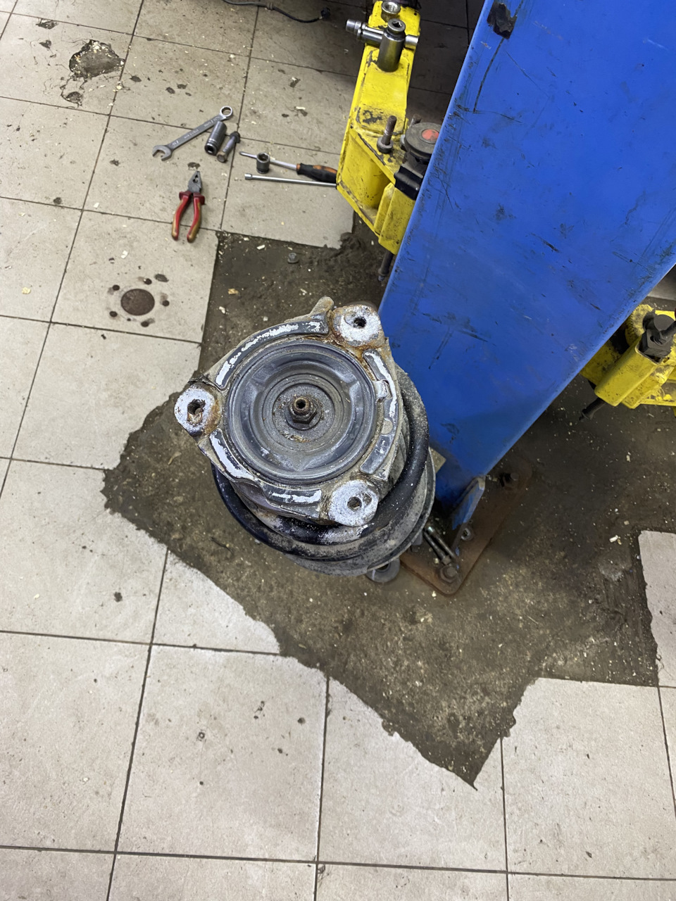 Фото в бортжурнале Nissan Murano II