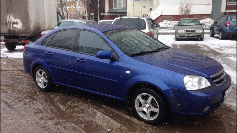 Chevrolet Lacetti синий