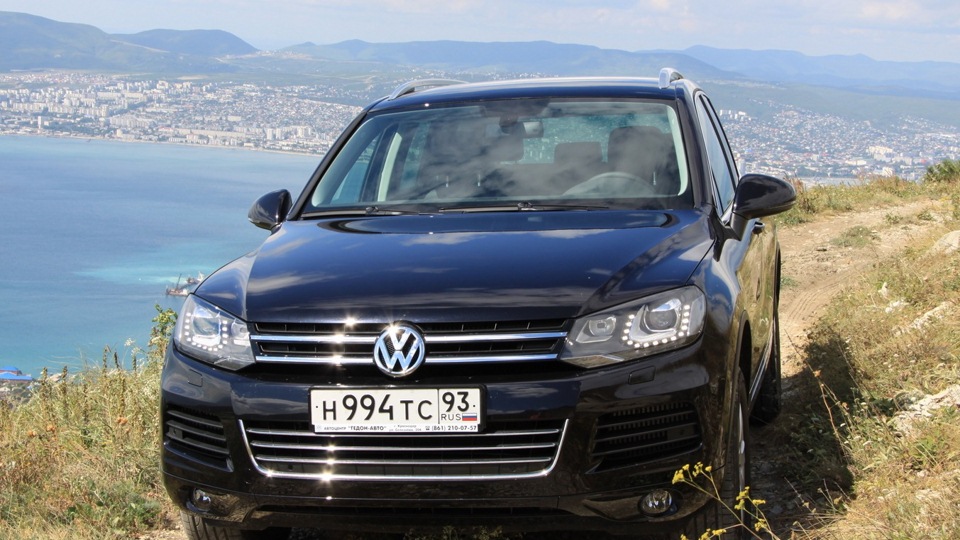 Touareg отзывы владельцев. Фольксваген внедорожник за 300 тыс.. Фотографии Фольксвагена Туарега 23 года выпуска. Фото Фольксвагена внедорожника с украинскими номерами.