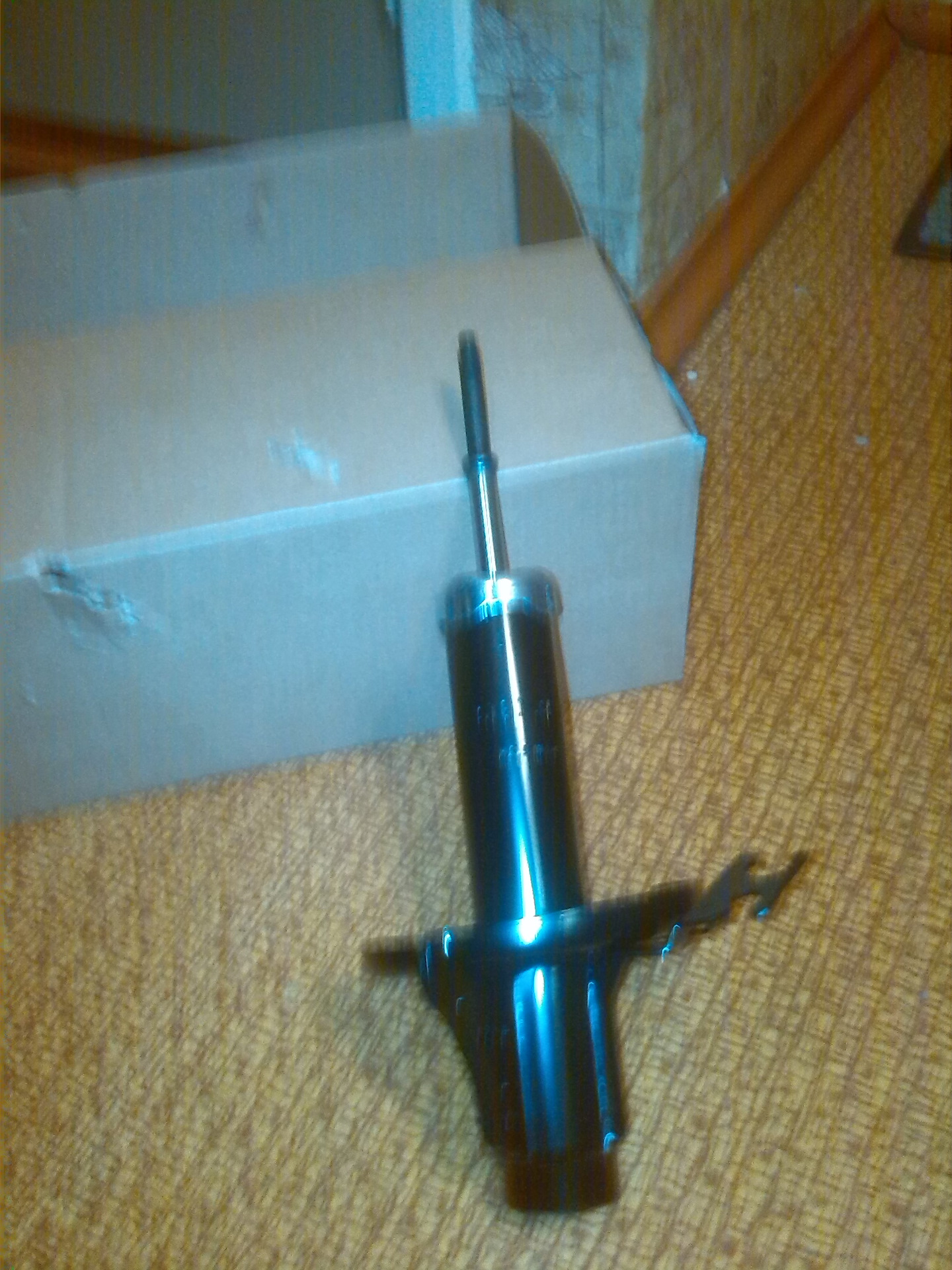 Потекла передняя стойка 2. — KIA Sportage (1G), 2,2 л, 1996 года ...