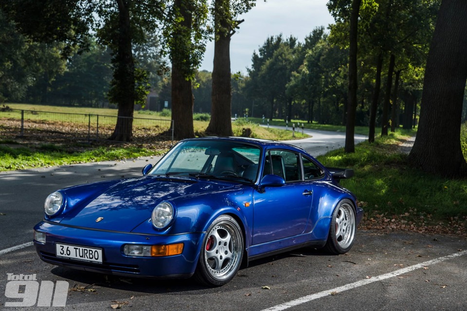 Porsche 964