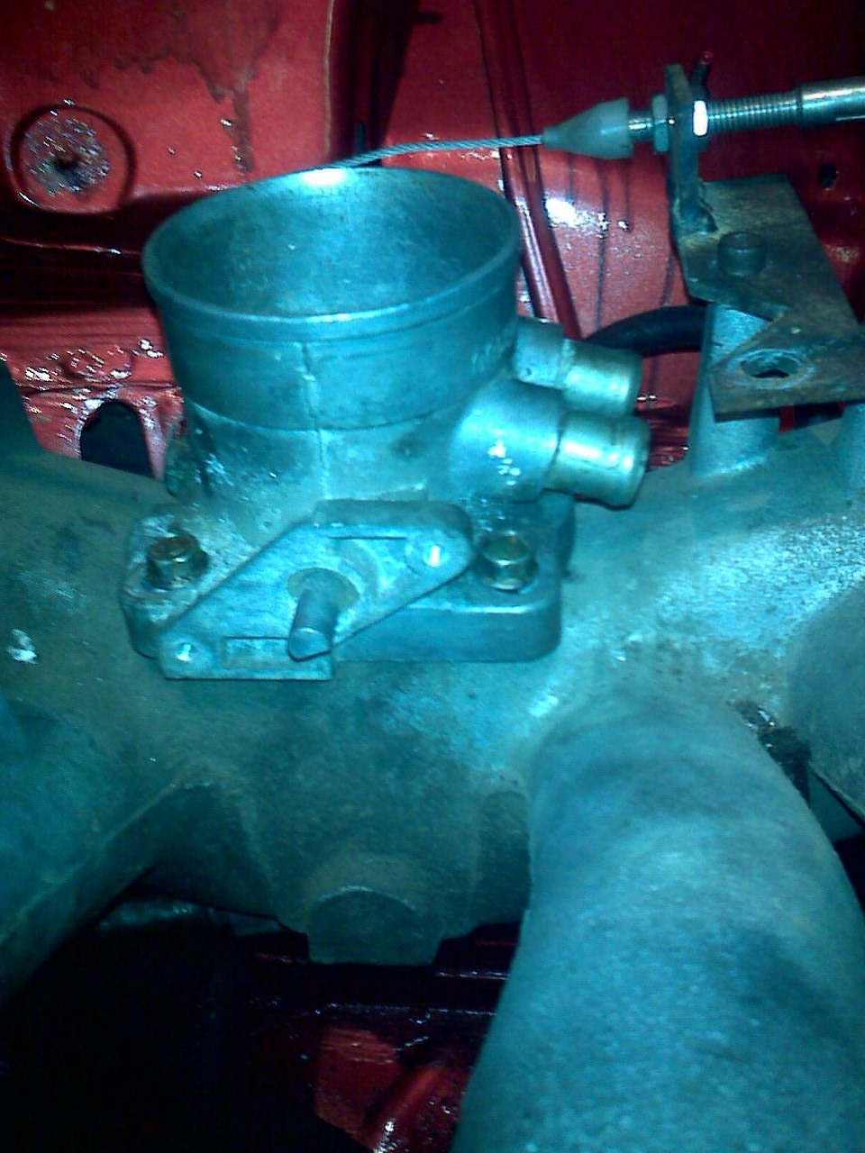 Установка дроссельной заслонки — Mercedes-Benz E-class (W124), 2,6 л ...