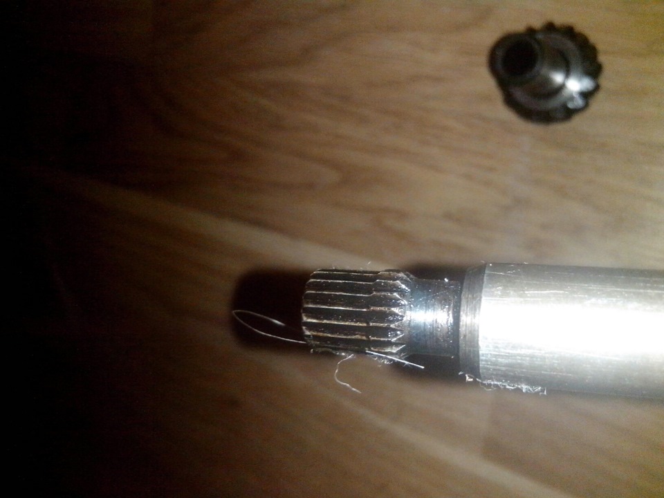 Загорелась лампочка масла — Lada 21063, 1,3 л, 1985 года | своими ...