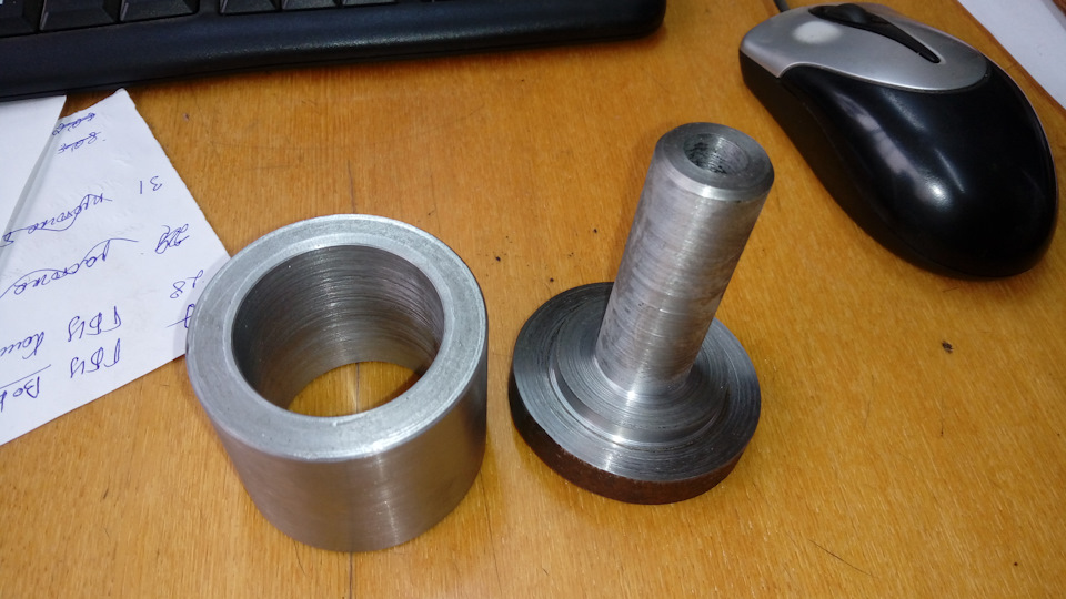 Сайлентблок косого переднего рычага №2 Выпрессовка, запрессовка ...