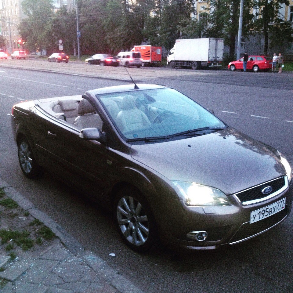 Ford Focus Coupe Cabriolet