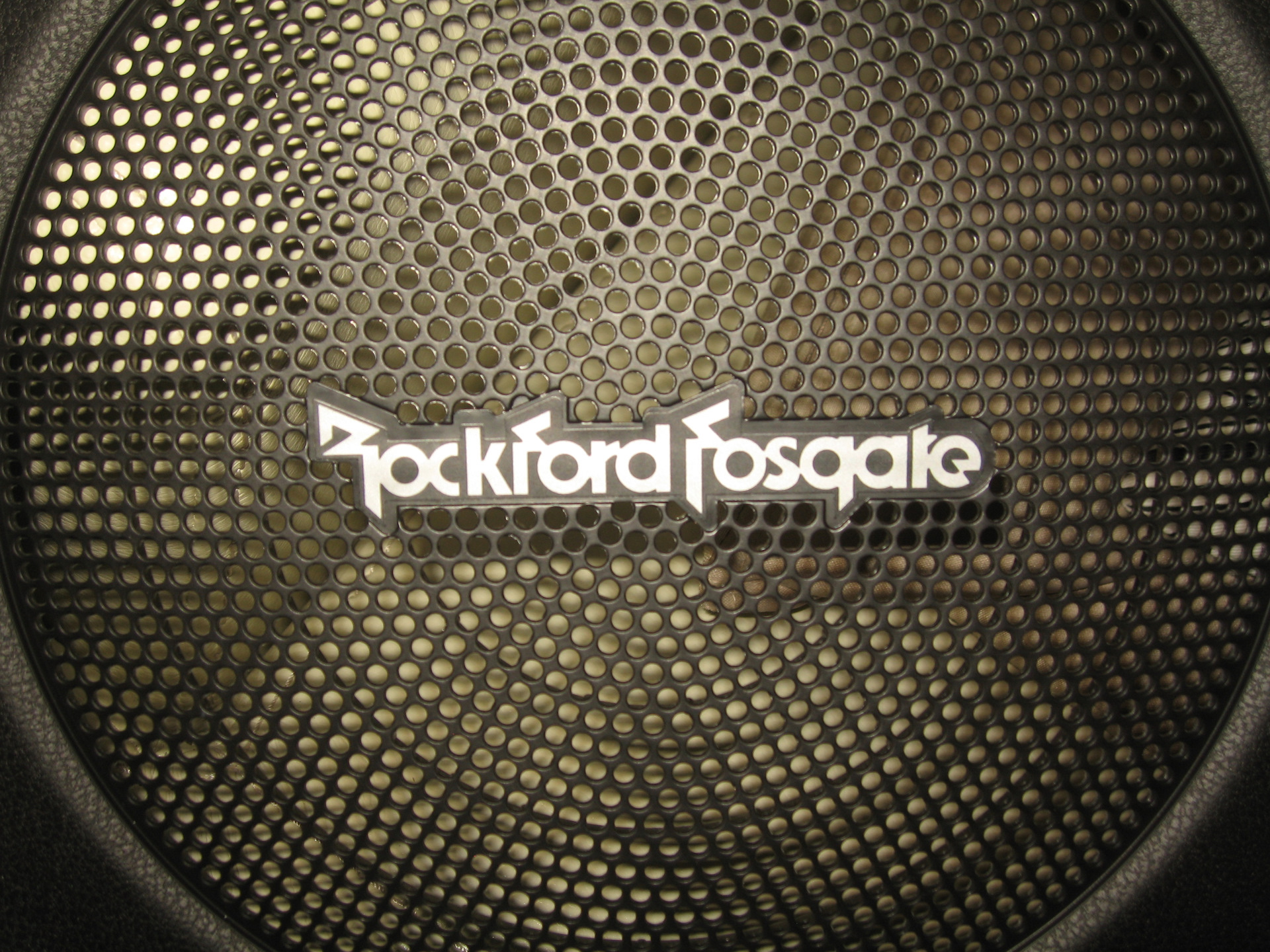 nissan juke rockford fosgate subwoofer