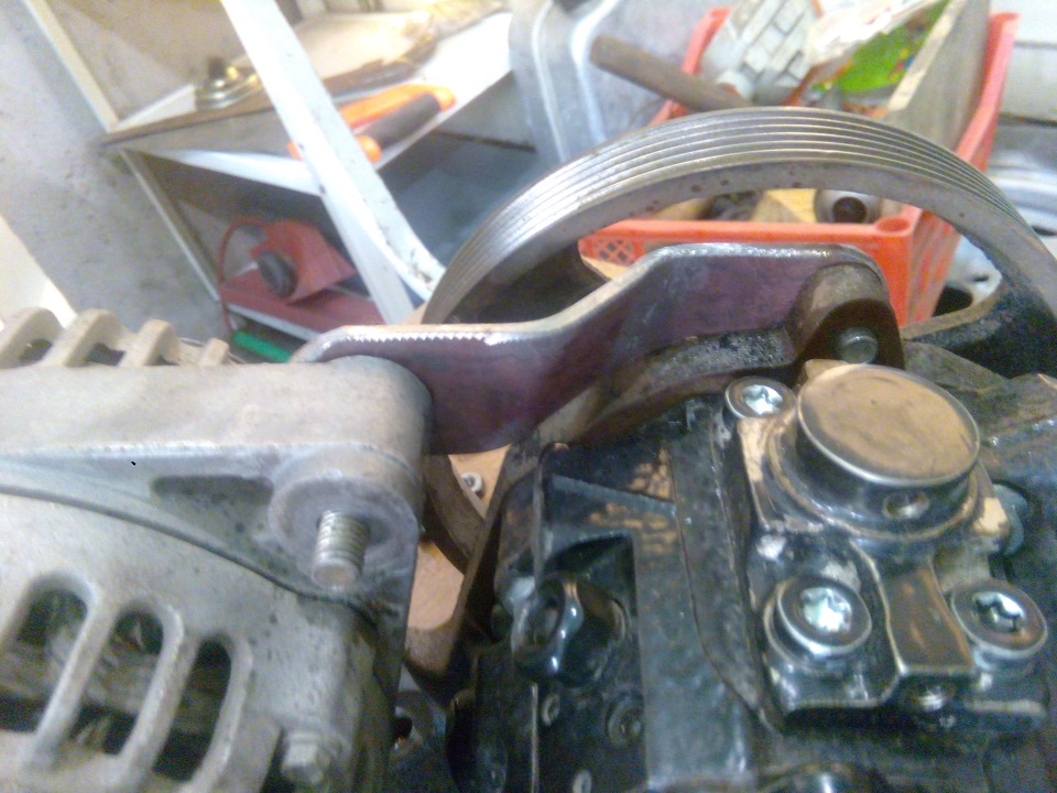 крепление генератора — УАЗ Patriot, 2,3 л, 2012 года | своими руками ...