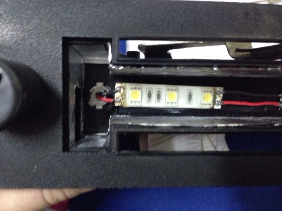 Схема блока питания на 12 вольт для светодиодной ленты. Блок питания 12 вольт схема подключения. Блок под подсветку. 24v блок для светодиодной ленты. Монтаж трансформатора для светодиодной ленты.