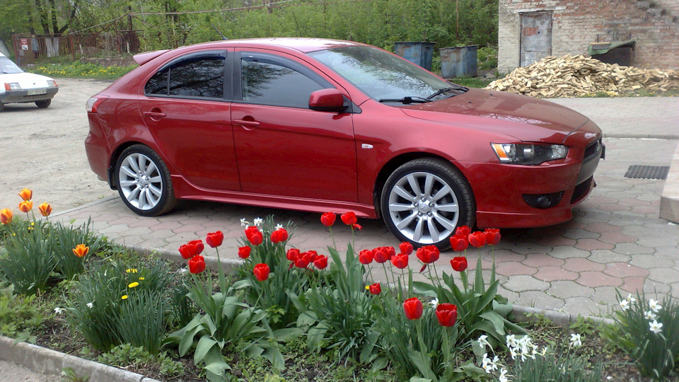 Mitsubishi Lancer Sportback 1.8 бензиновый 2008 на DRIVE2