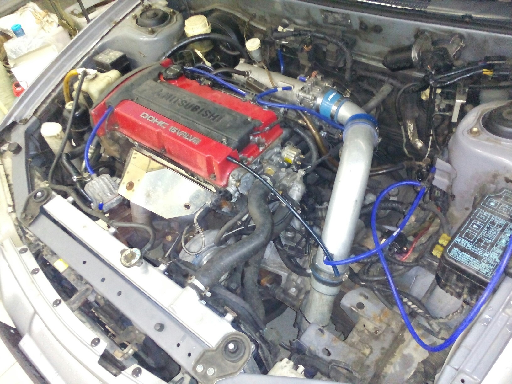 как снять двигатель на 14