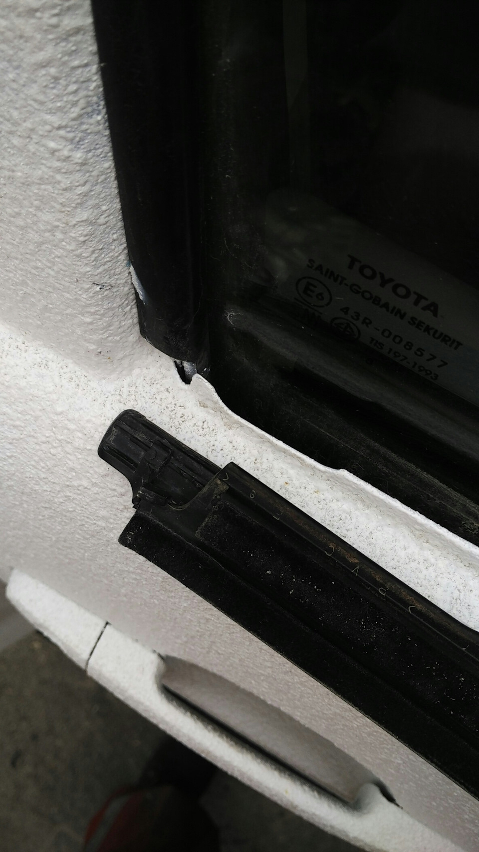 Фото в бортжурнале Toyota Hilux (7G)