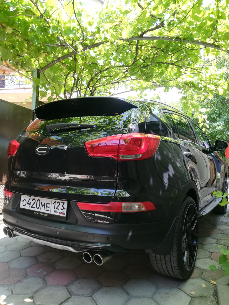 Фото в бортжурнале KIA Sportage (3G). Запчасти на фото: ME123