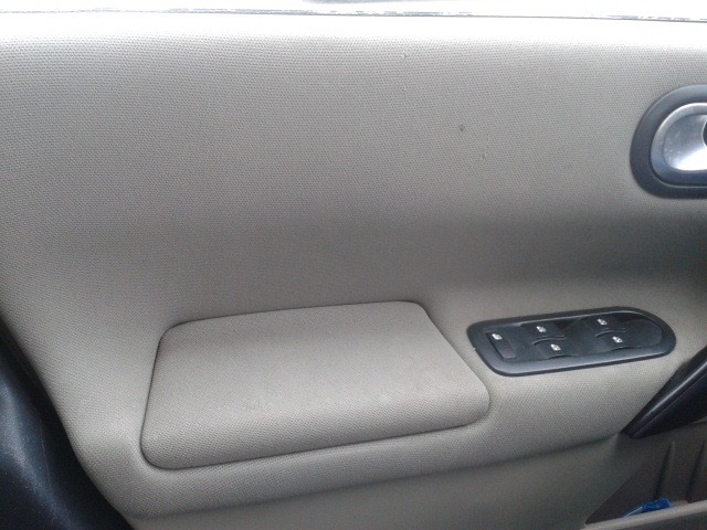 Ремонт обшивок внутренних накладок дверей — Renault Megane II, 1,5 л ...