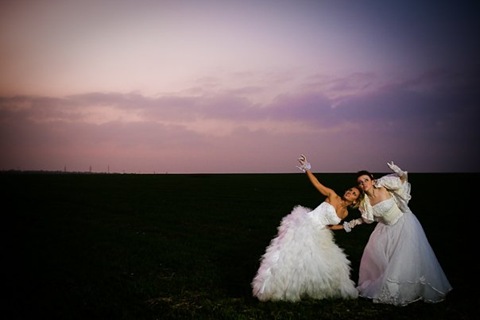 Как тебе повезло моей невесте. Как тебе повезло моей невесте. Приколы про европейцев. Как же тебе повезло моей невесте. Положение свадебного фотоконкурса.