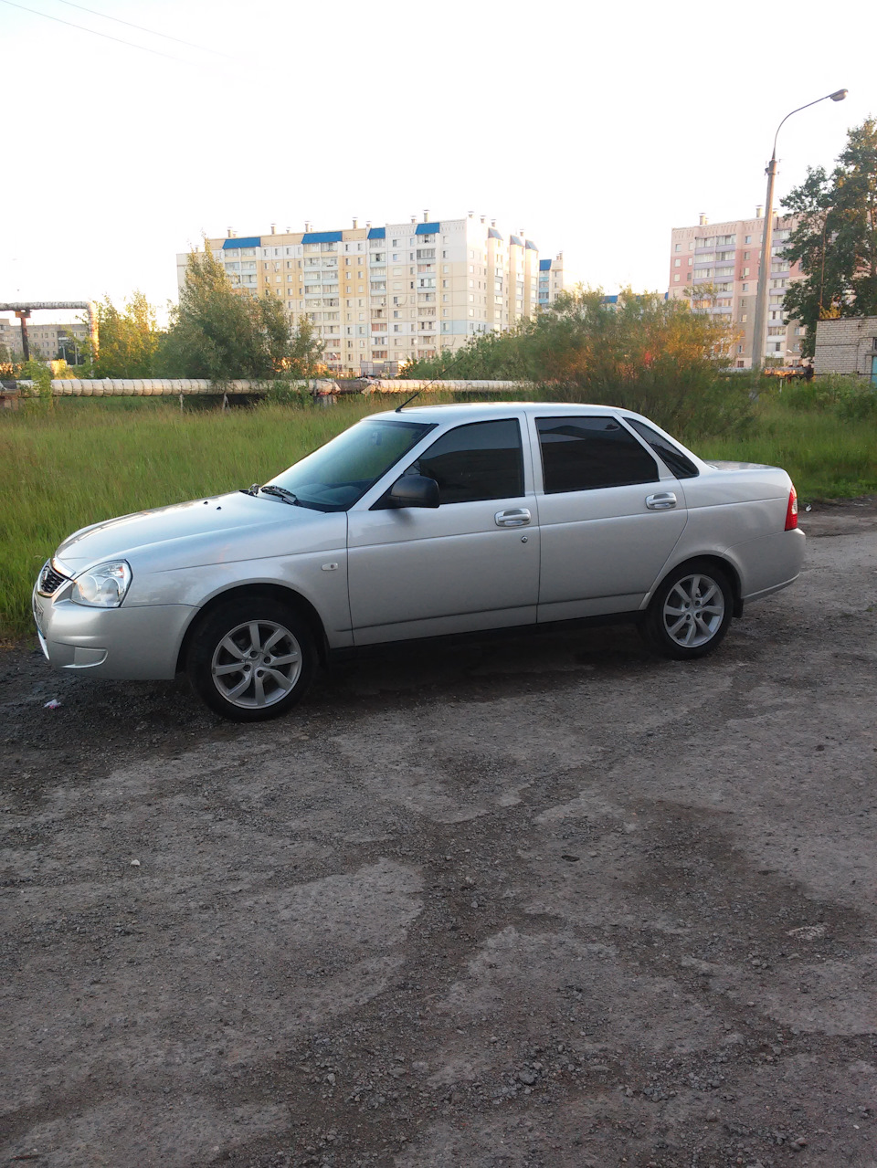 Диски гранта лифтбэк R15 — Lada Приора седан, 1,6 л, 2016 года | колёсные  диски | DRIVE2