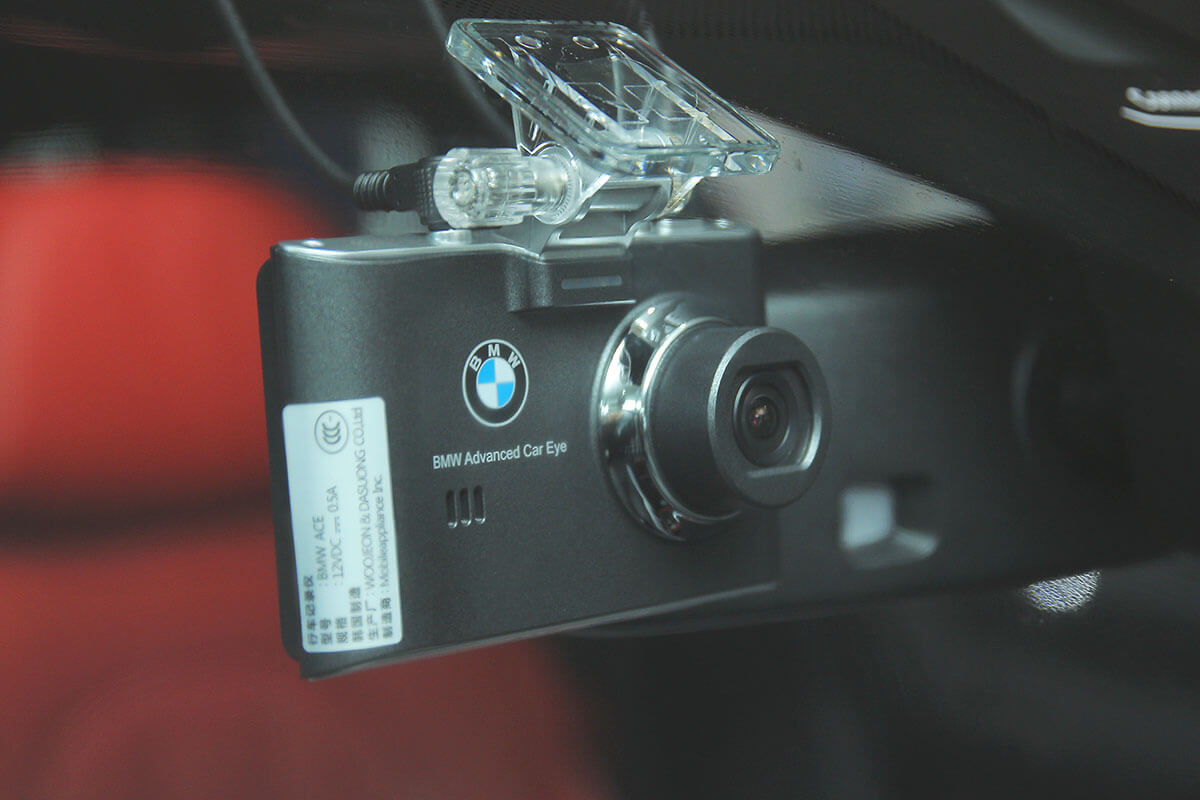 Видеорегистратор advanced car eye 2.0. Регистратор bmw advanced car eye 66212364600. регистратор бмв ace 2.0. видеорегистратор bmw ace. авторегистратор advanced car eye.