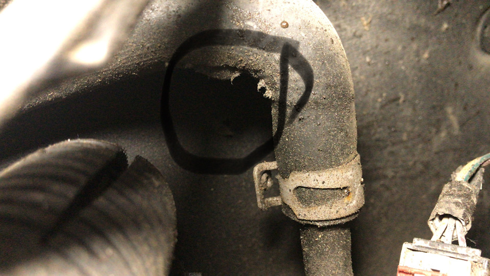 Вот ее порвало — Jeep Grand Cherokee (WK)