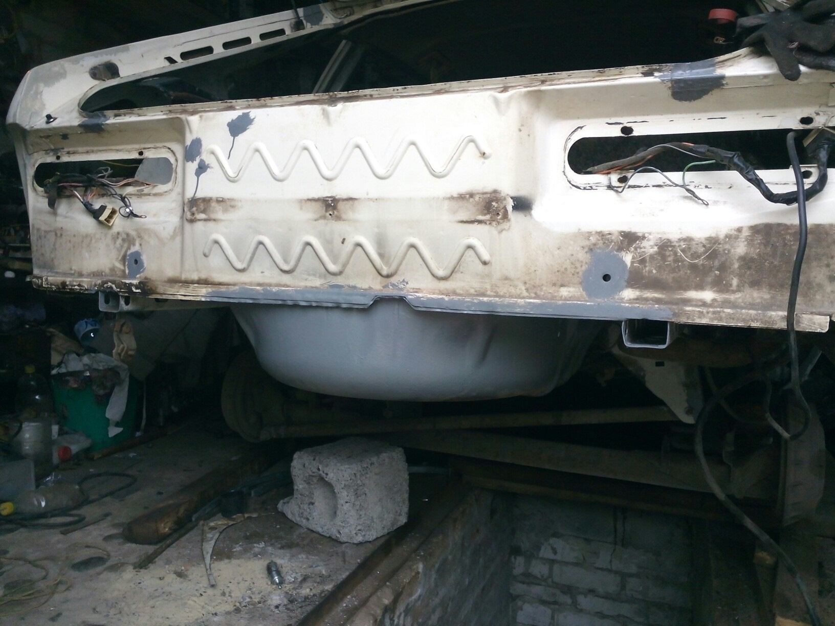 Ниша под запаску complete — Москвич 2141, 1,8 л, 1989 года | кузовной ...