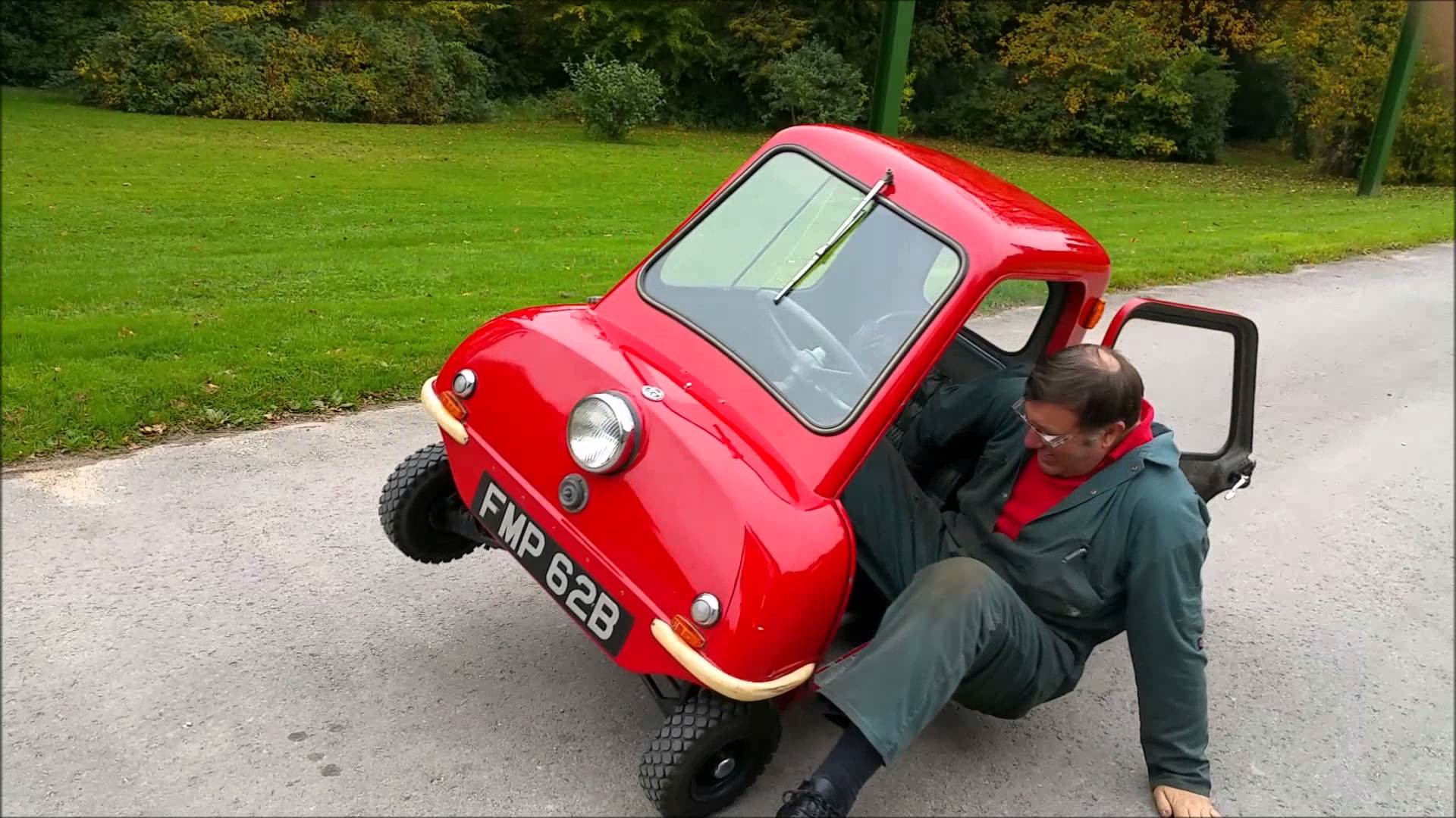 Трехколесный Peel p50