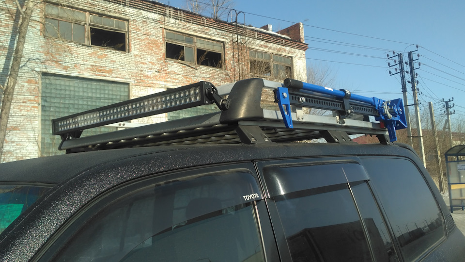 Установка фар дальнего света WESEM 26586, люстры, фар заднего освещения ...