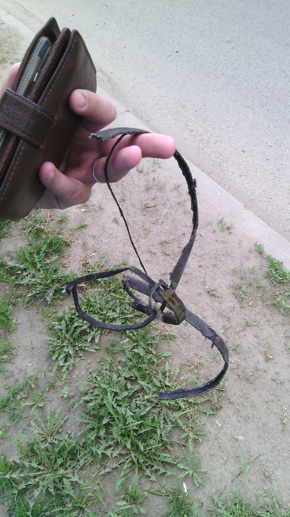 Ремень ГУРа и свечи SILVER. — ГАЗ Газель, 3 л, 2011 года | запчасти ...