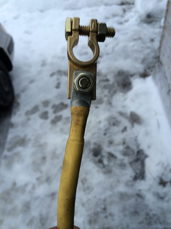 Проверил, клеммы реально медные! — Audi 100 (C4)