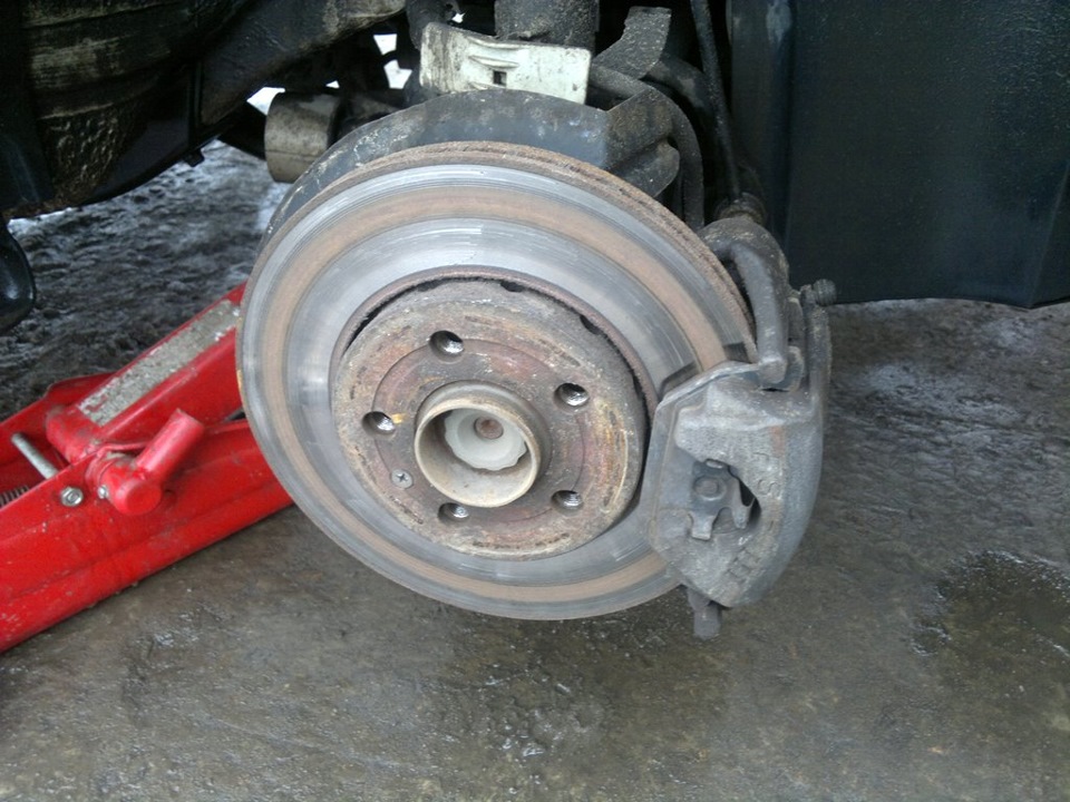 Утренняя неожиданность. — Skoda Fabia Combi Mk1, 1,4 л, 2003 года ...