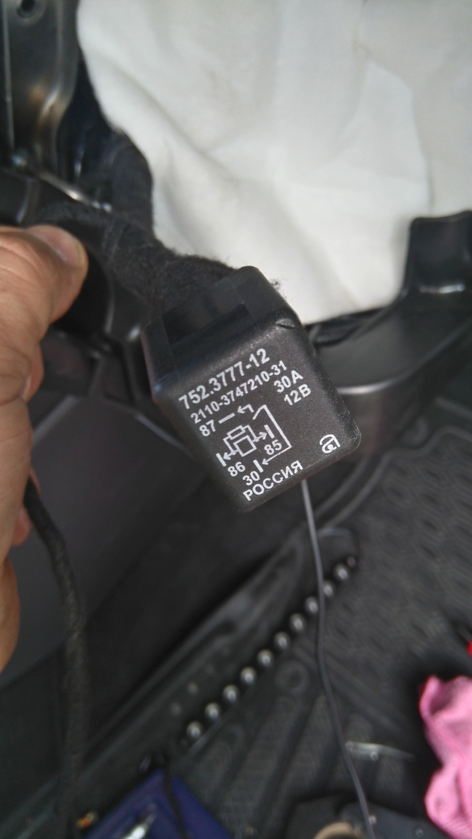 Запчасти на фото: 2110374721031, 752377712. Фото в бортжурнале Volkswagen Polo Sedan