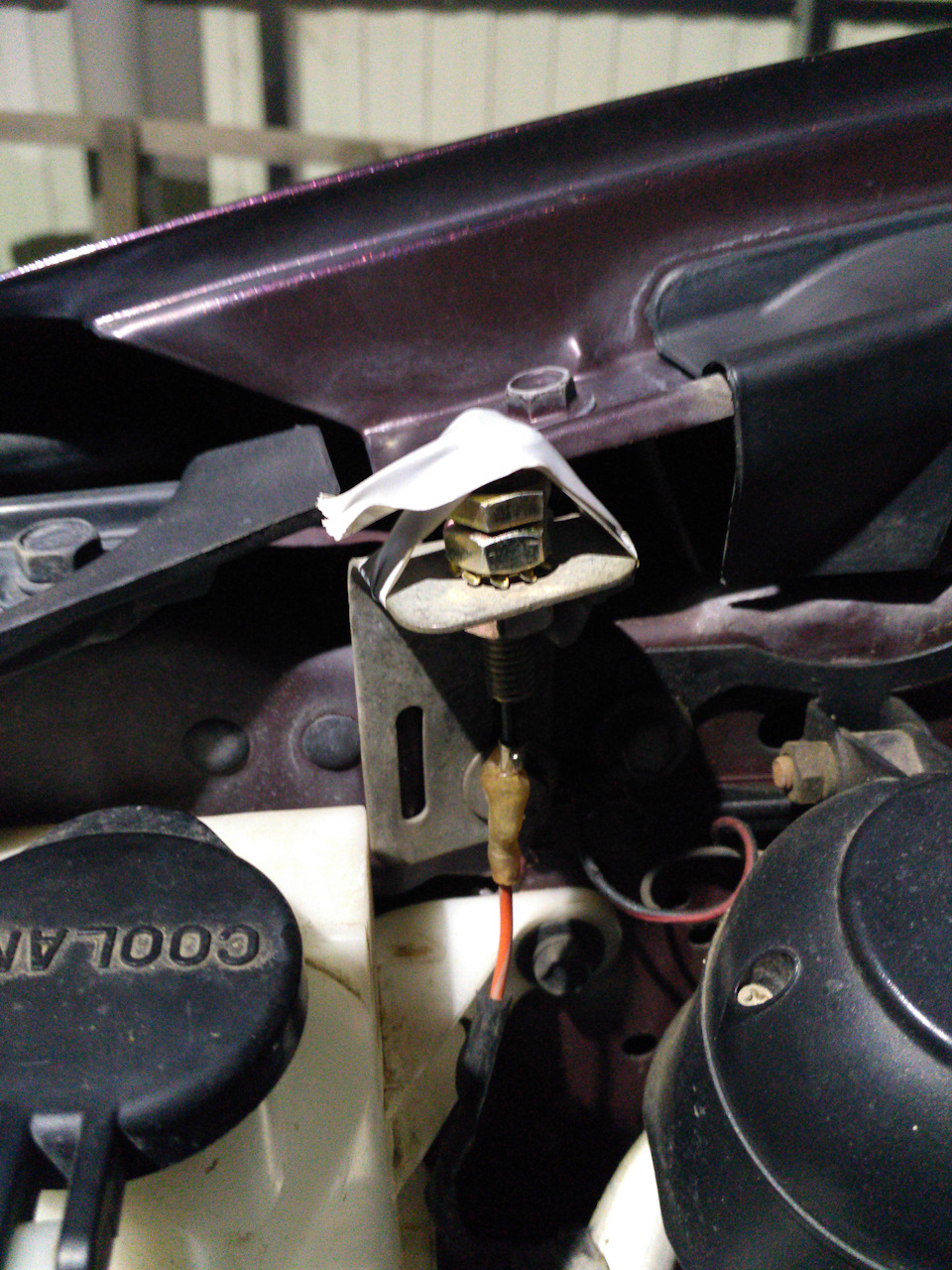 Измерение утечки тока аккумулятора — Hyundai Elantra (4G), 1,6 л, 2010 ...