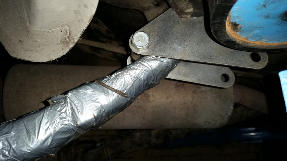 Реактивные тяги или трекшенбары изготовление и установка. — ГАЗ 3102, 2 ...