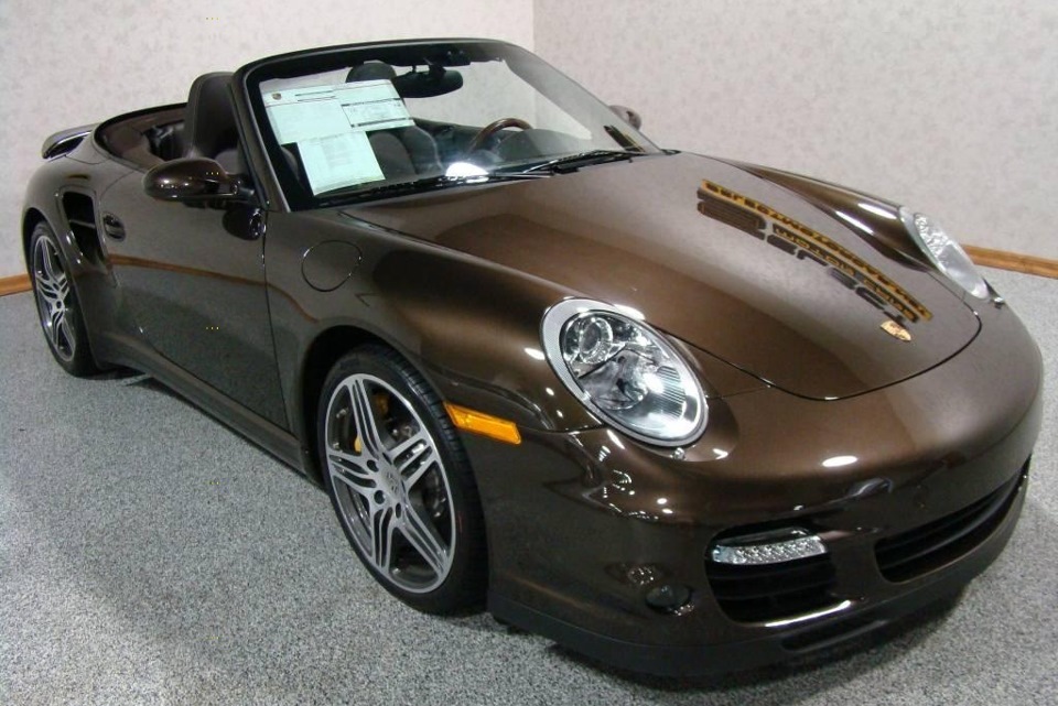 Antracite Brown Porsche