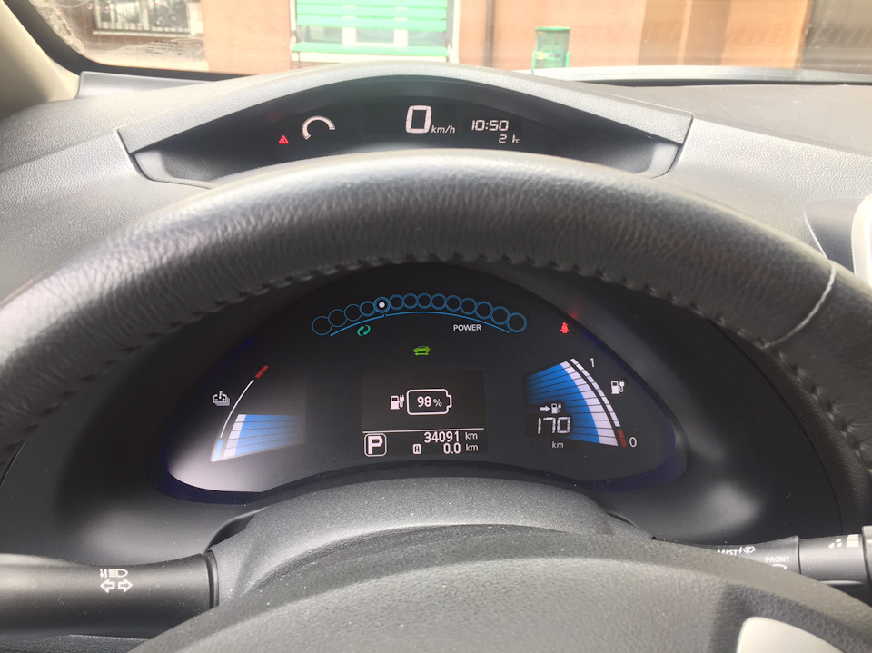 Фото в бортжурнале Nissan Leaf (1G)