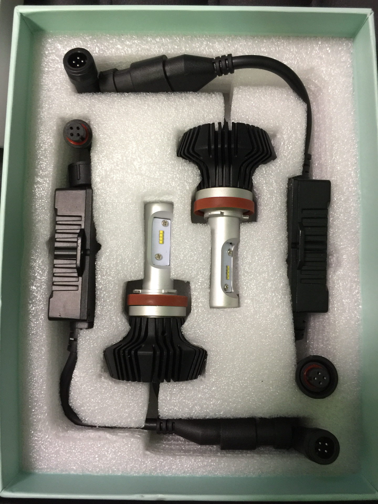 Продам диодные лампы philips Н11 — Toyota Camry (XV50), 2,5 л, 2017 ...