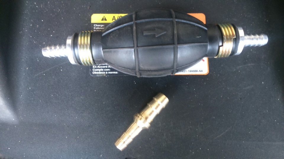 Токарю 100 руб за два штуцера из латуни (9мм--12до13мм) — Ford Galaxy (Mk III)