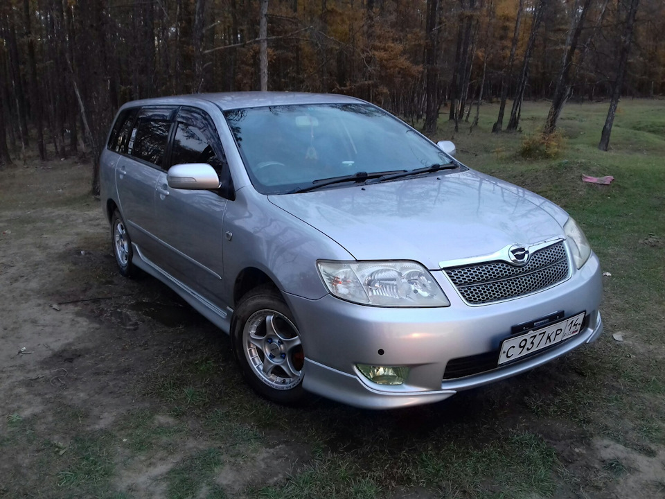 Toyota Corolla Fielder 2005