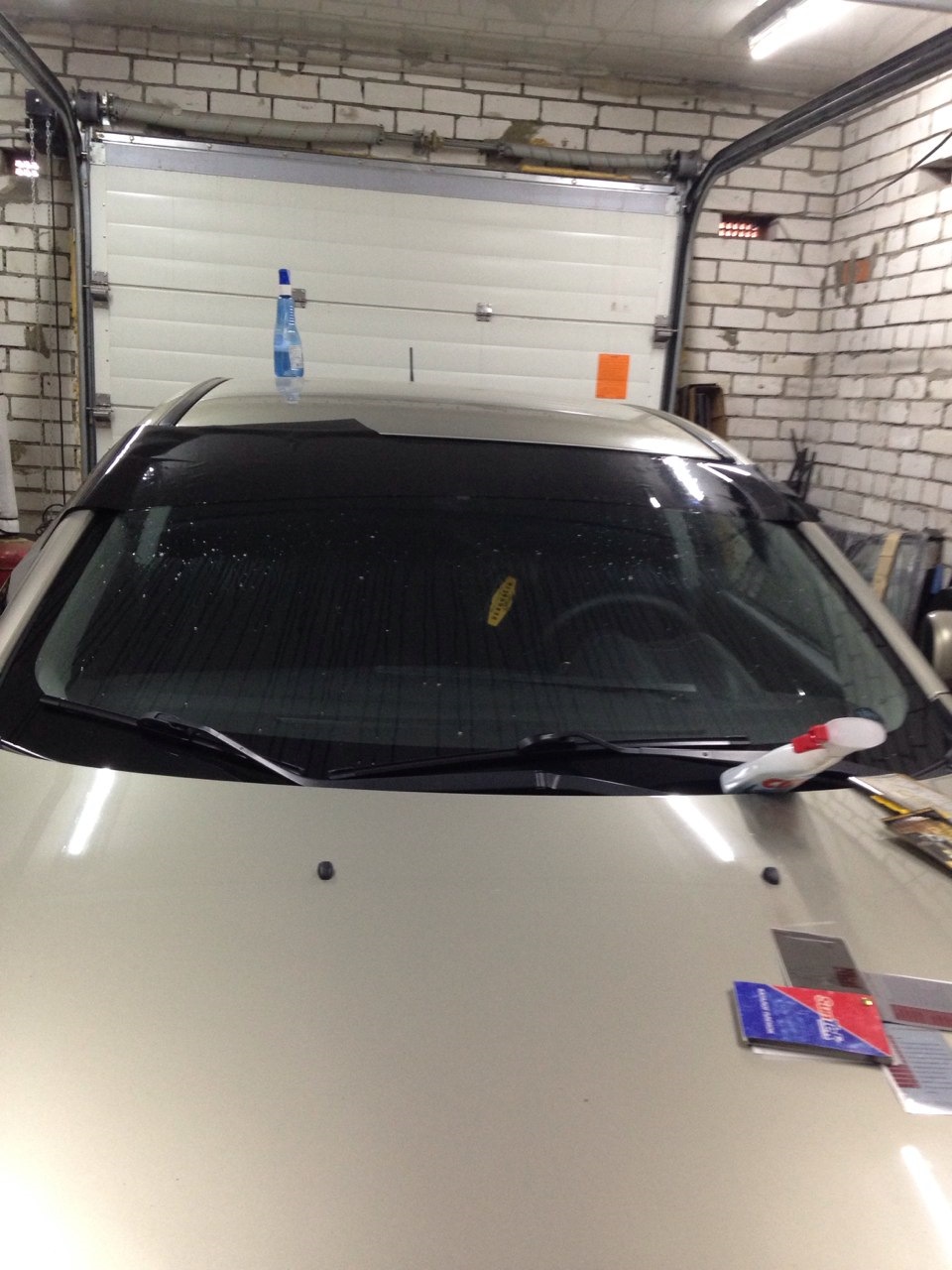 Солнцезащитная полоса на лобовое стекло — Mitsubishi Lancer X, 2 л ...