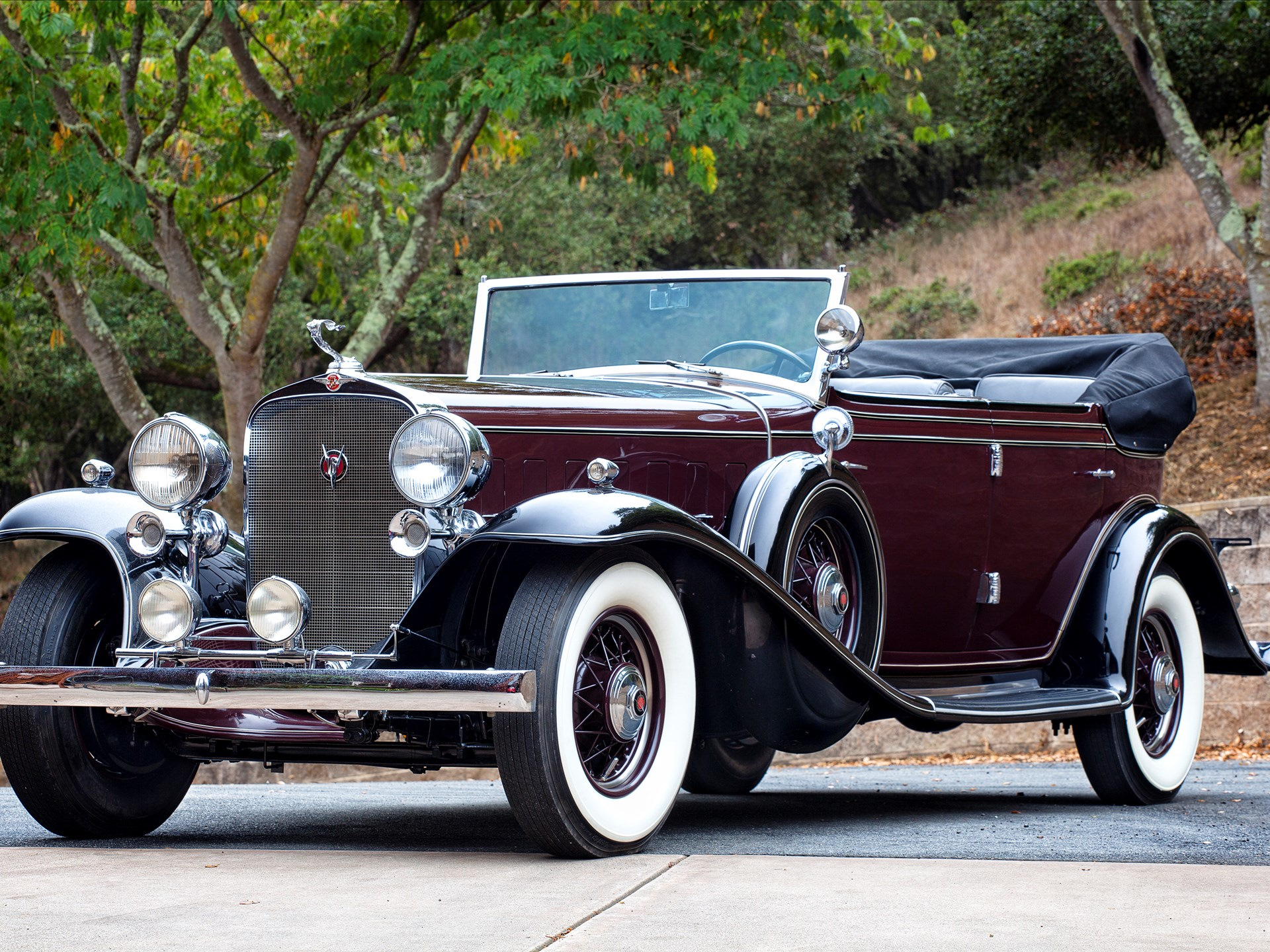 Cadillac v16 1932