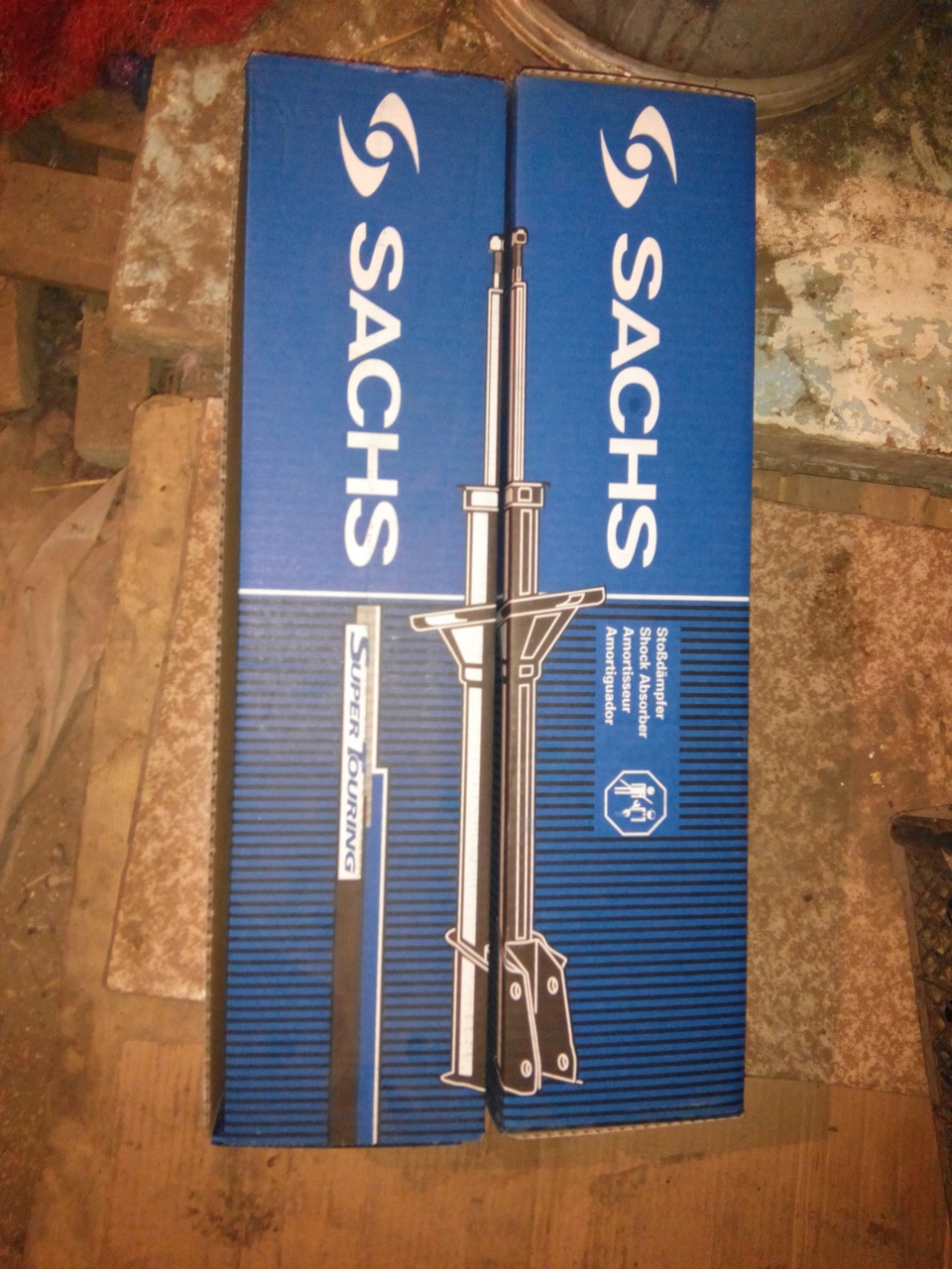 Замена задних стоек — Volkswagen Vento, 1,8 л, 1992 года | визит на ...