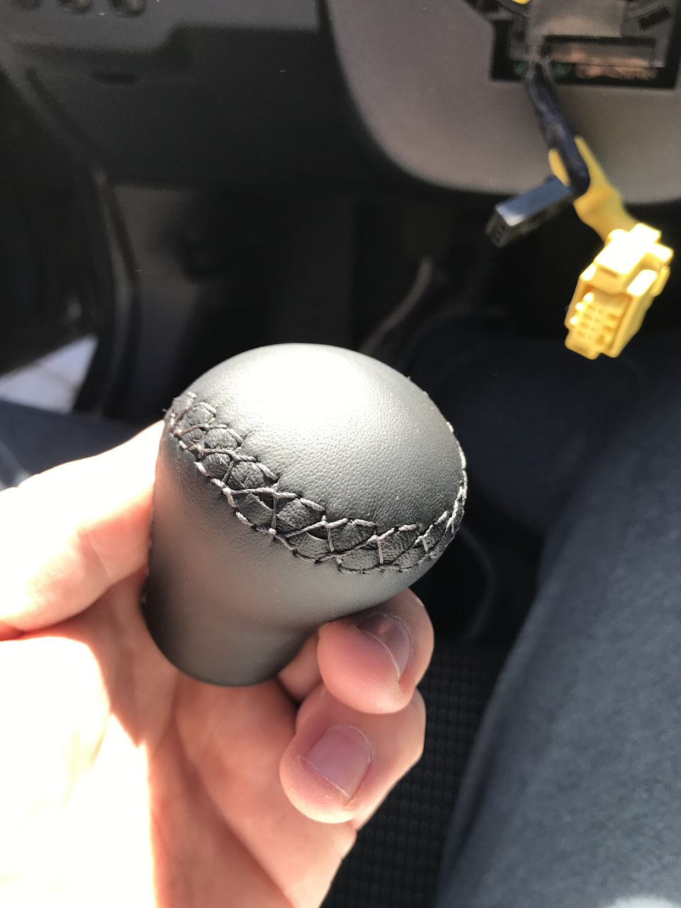 #10. Перетяжка руля и набалдашника кпп ;) — Mitsubishi Lancer X, 1,8 л ...