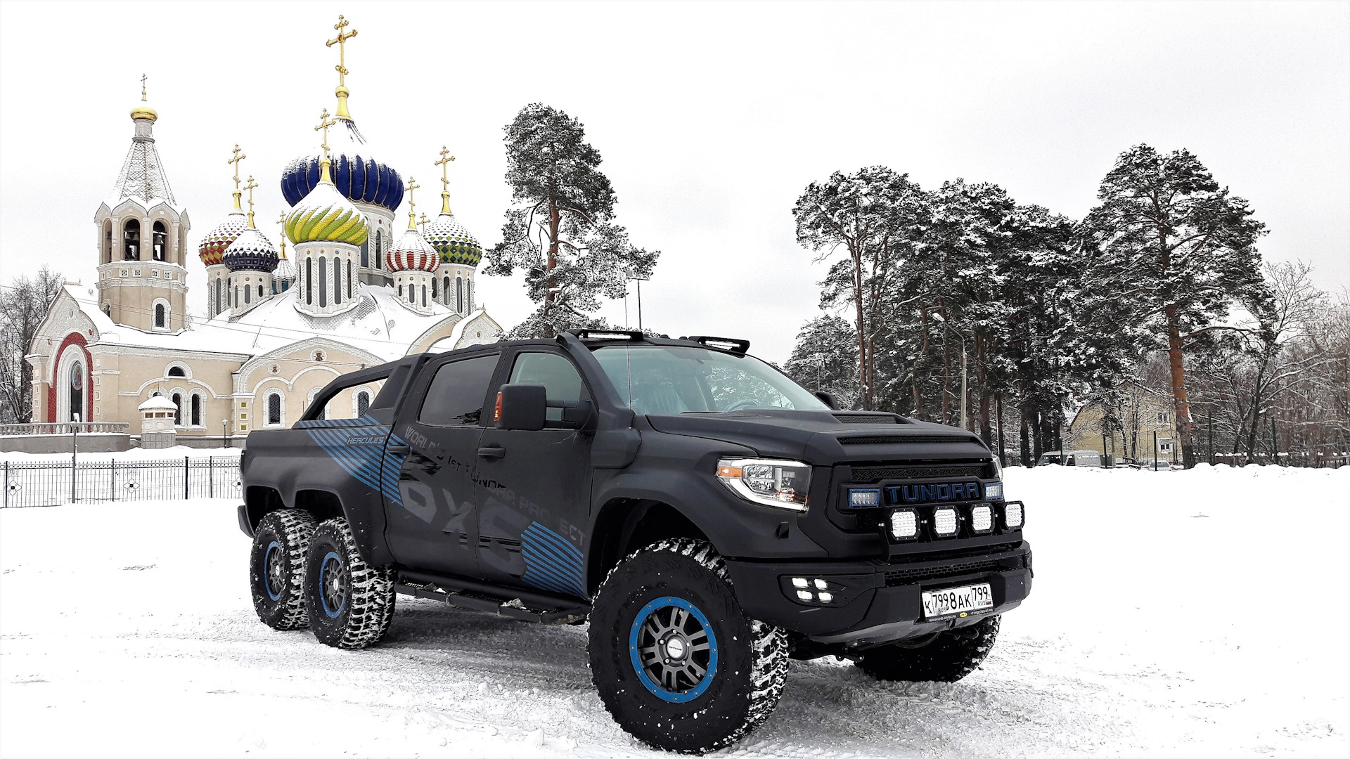 Тундре 6. Тойота тундра 6 на 6. Toyota Tundra 6х6. Тойота тундра 3 моста. Тойота тундра 6x6 Геркулес.