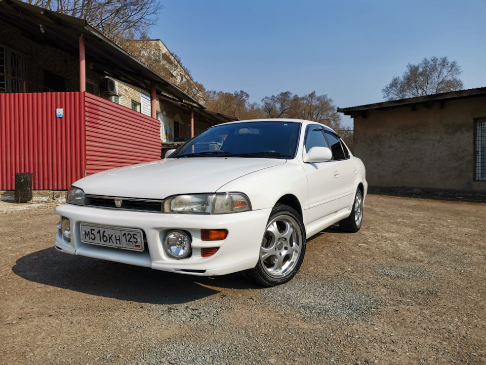 Toyota sprinter 1. Toyota sprinter 100. тойота спринтер 100 рестайлинг. Toyota sprinter 100. спринтер 100.